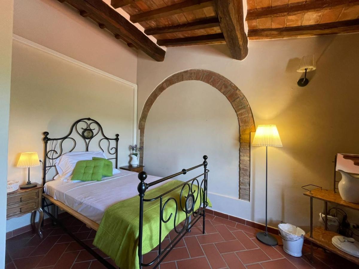 Podere I Sorbi, Spacious Tuscan Villa, Lajatico, Nr Pisa Molino Mazzetti エクステリア 写真