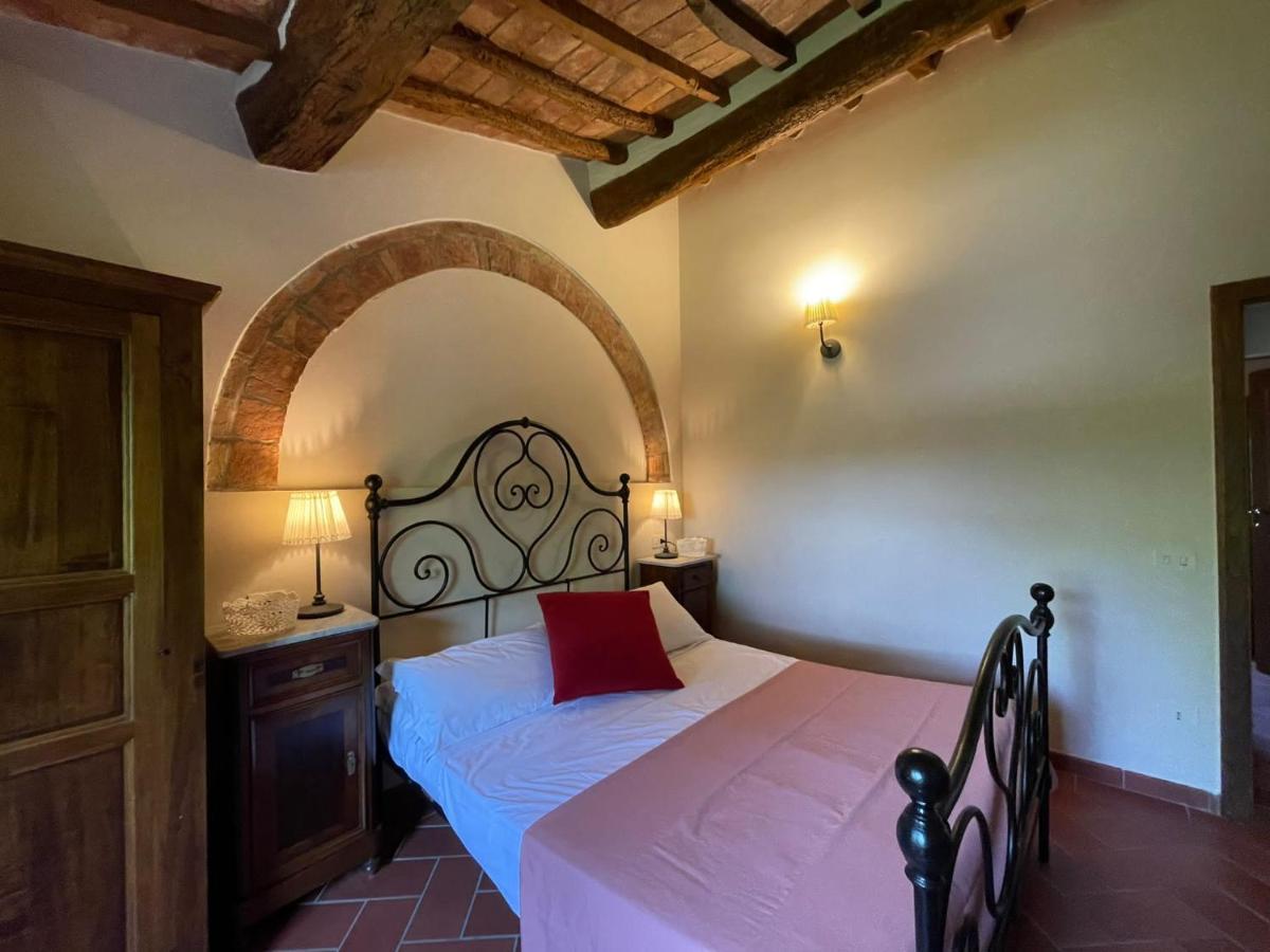 Podere I Sorbi, Spacious Tuscan Villa, Lajatico, Nr Pisa Molino Mazzetti エクステリア 写真